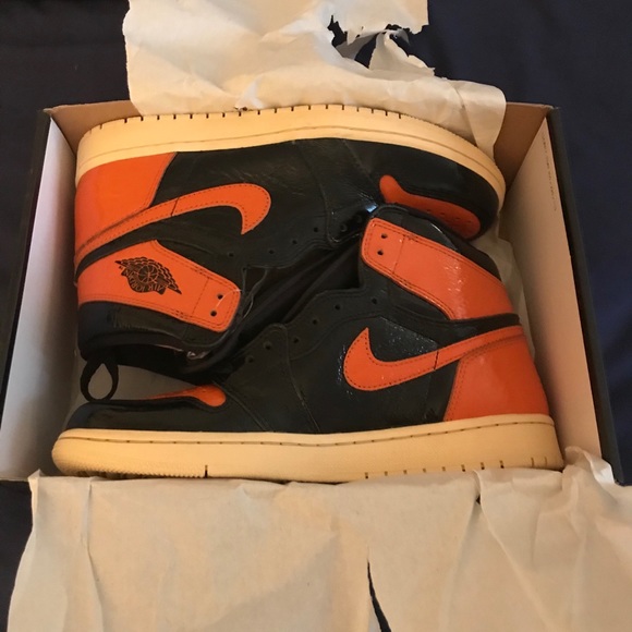 Jordan 1 shattered backboards